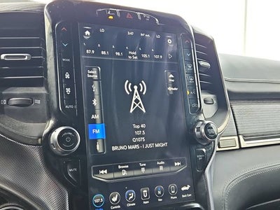 2020 RAM 1500 Limited Crew Cab 4x4 5'7" Box