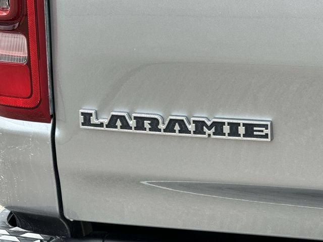 2024 RAM 1500 Laramie Crew Cab 4x4 5'7" Box