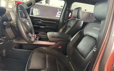 2024 RAM 1500 Laramie Crew Cab 4x4 5'7" Box