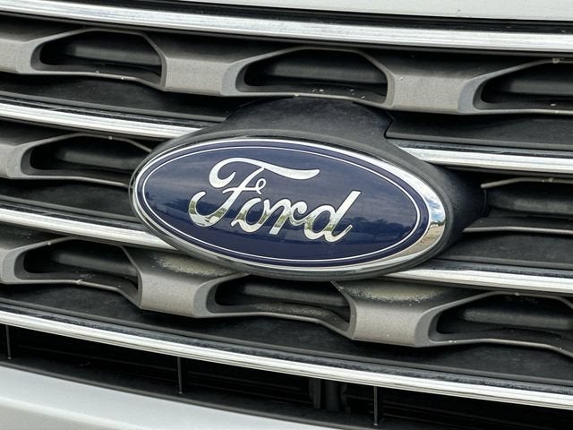 2017 Ford Explorer Base
