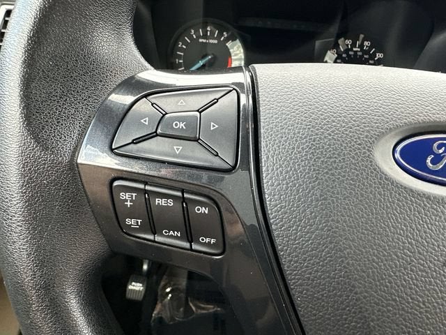 2017 Ford Explorer Base
