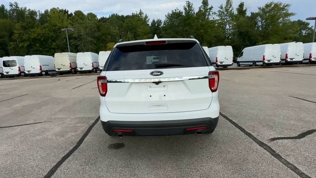 2017 Ford Explorer Base