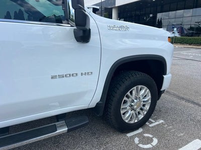 2022 Chevrolet Silverado 2500 HD High Country