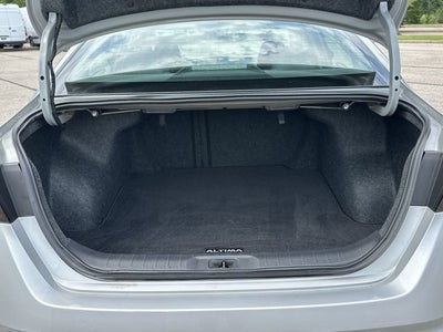 2022 Nissan Altima S FWD