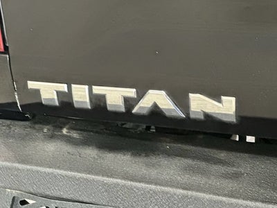 2021 Nissan TITAN Crew Cab SV 4x2