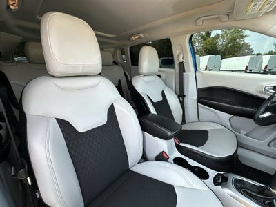 2019 Jeep Compass Sun and Wheel FWD
