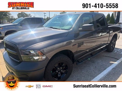 2022 RAM 1500 Classic Tradesman Crew Cab 4x4 5'7" Box