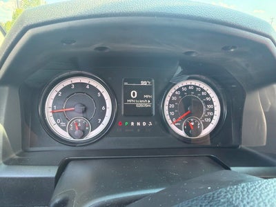 2022 RAM 1500 Classic Tradesman Crew Cab 4x4 5'7" Box