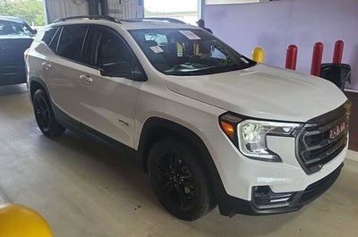 2024 GMC Terrain AT4