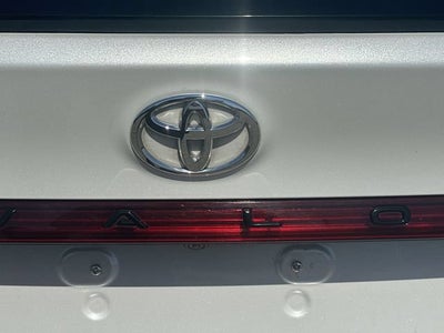 2019 Toyota Avalon XLE