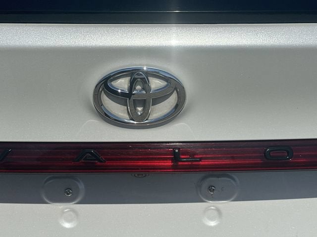 2019 Toyota Avalon XLE