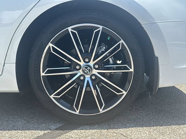 2019 Toyota Avalon XLE