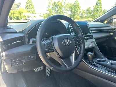 2019 Toyota Avalon XLE