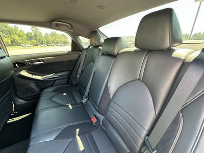 2019 Toyota Avalon XLE