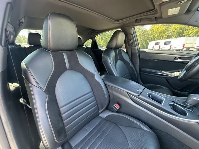 2019 Toyota Avalon XLE