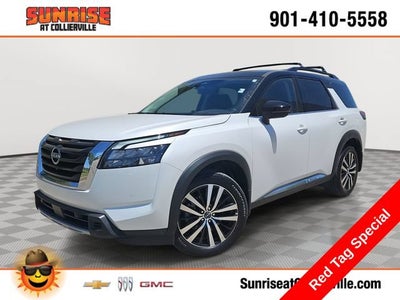 2025 Nissan Pathfinder Platinum 4WD