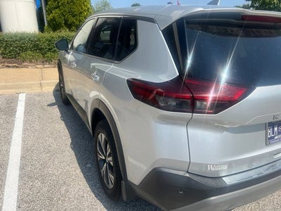 2021 Nissan Rogue SV FWD