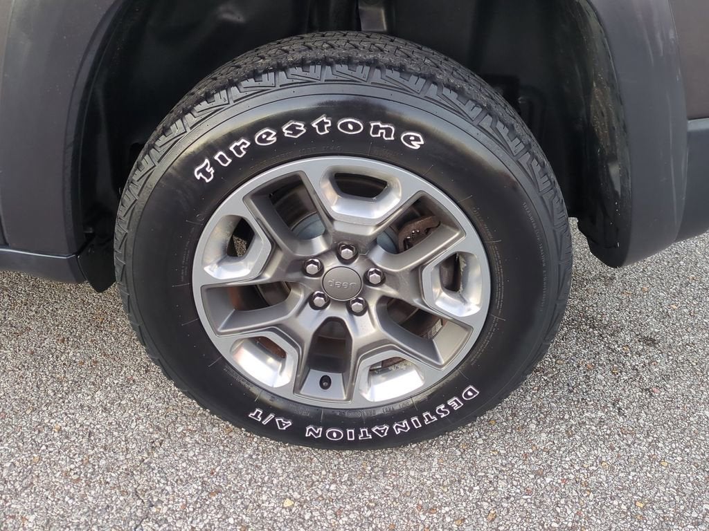 2019 Jeep Cherokee Trailhawk