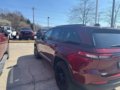 2025 Jeep Grand Cherokee Altitude 4x4