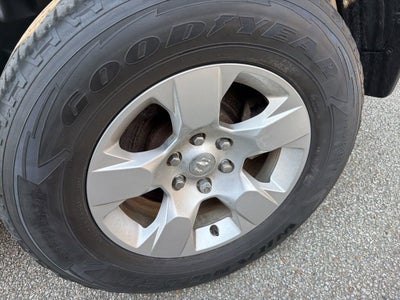 2019 RAM 1500 Big Horn/Lone Star Quad Cab 4x4 6'4" Box