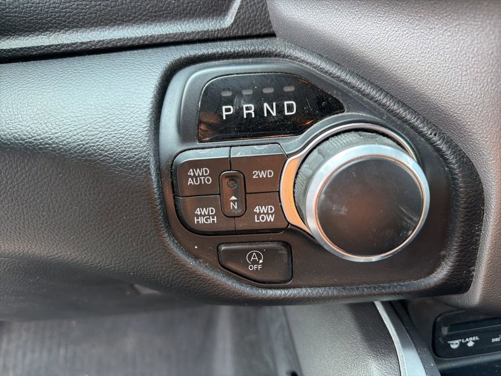 2019 RAM 1500 Big Horn/Lone Star Quad Cab 4x4 6'4" Box