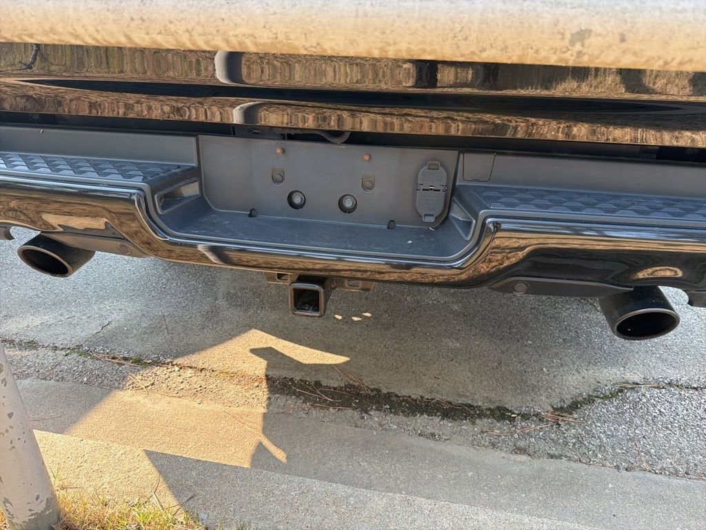 2022 RAM 1500 Big Horn Quad Cab 4x4 6'4" Box