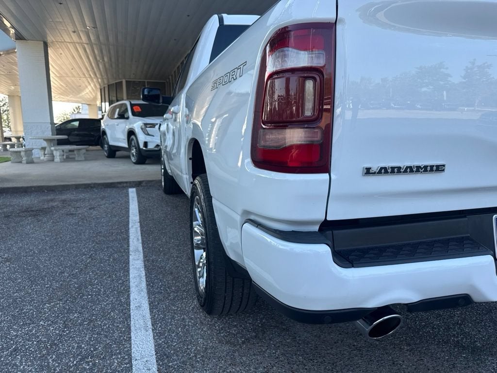 2023 RAM 1500 Laramie Crew Cab 4x4 5'7" Box