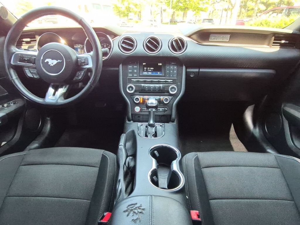 2016 Ford Mustang V6