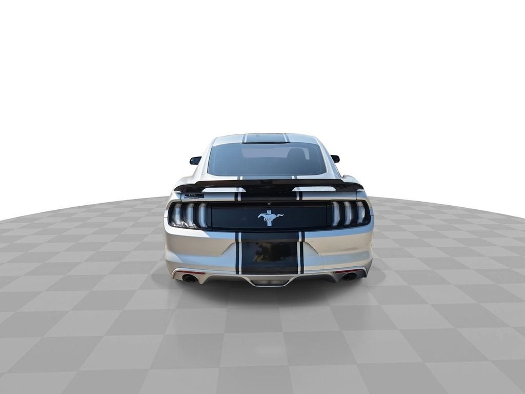 2016 Ford Mustang V6