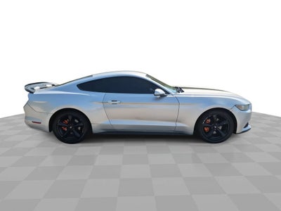 2016 Ford Mustang V6