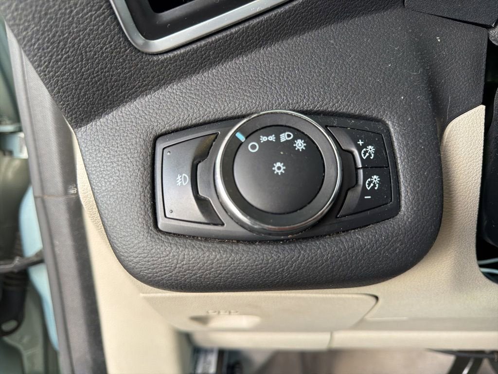 2013 Ford C-Max Hybrid SEL