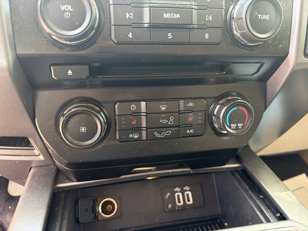2016 Ford F-150 XL