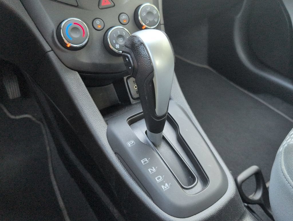 2018 Chevrolet Sonic LS