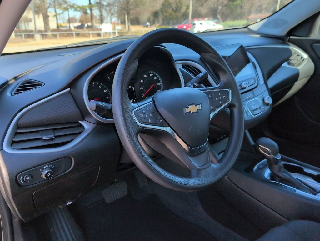 2024 Chevrolet Malibu LS