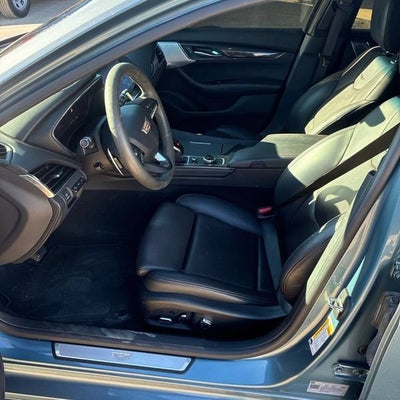 2023 Cadillac CT5 Sport