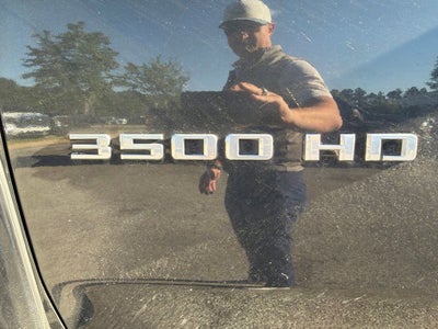 2022 Chevrolet Silverado 3500 HD High Country