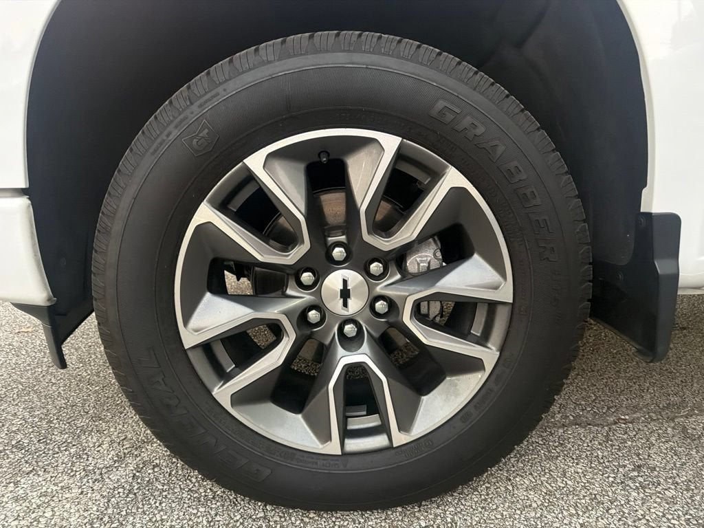 2025 Chevrolet Silverado 1500 RST