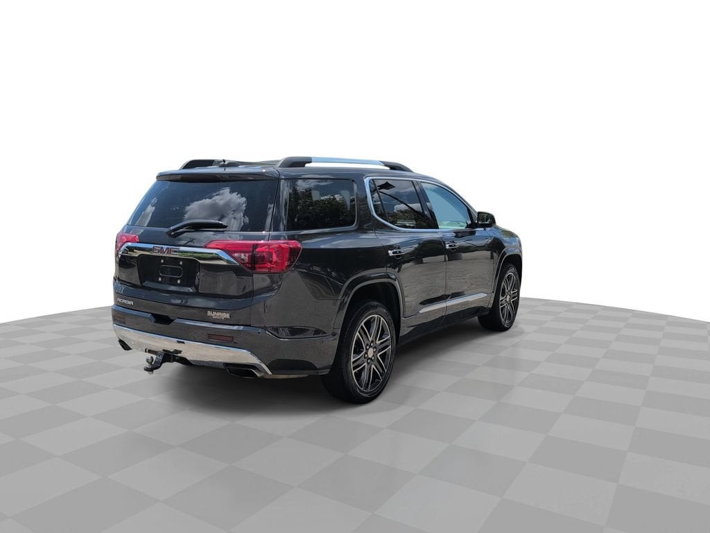 2017 GMC Acadia Denali