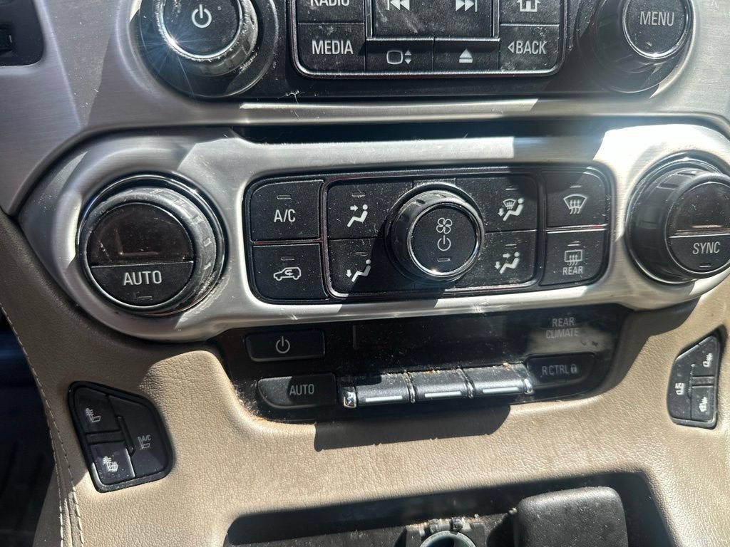 2016 GMC Yukon XL SLT