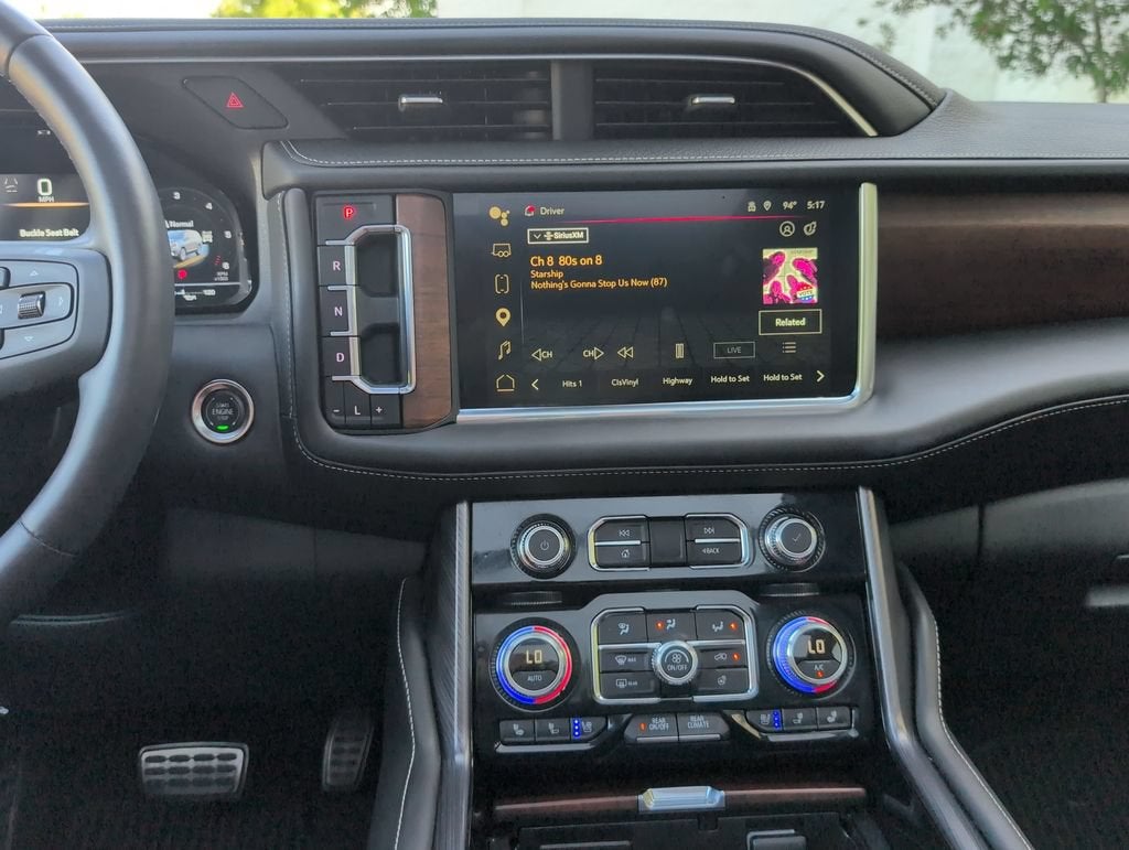 2024 GMC Yukon Denali Ultimate