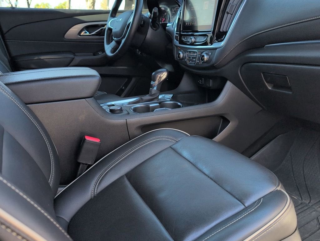 2022 Chevrolet Traverse Premier