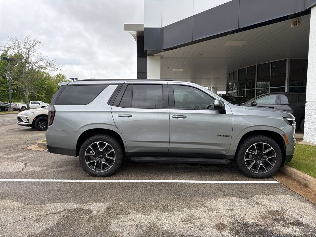 2025 Chevrolet Tahoe RST