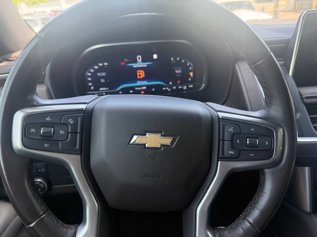 2023 Chevrolet Suburban LT