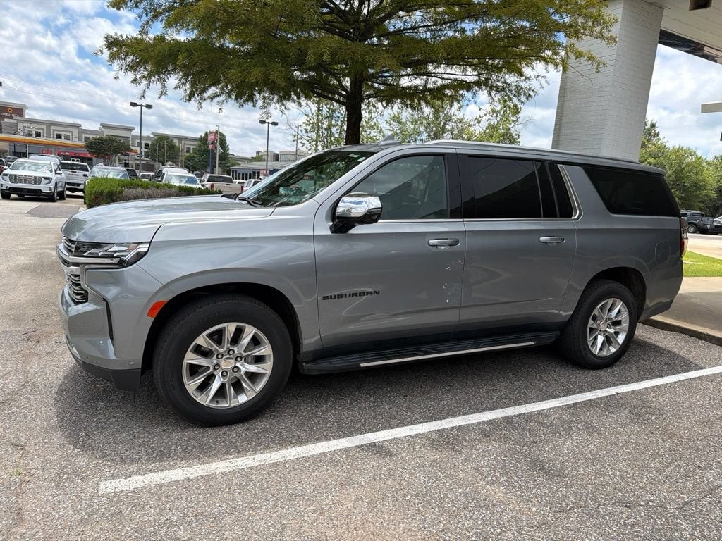 2023 Chevrolet Suburban Premier