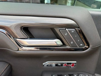 2023 GMC Sierra 1500 AT4