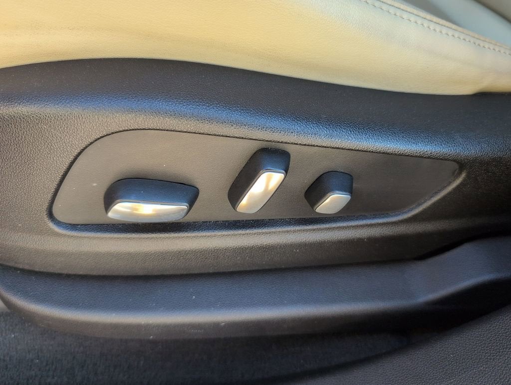 2017 Cadillac XT5 Premium Luxury AWD