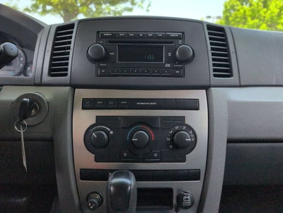2005 Jeep Grand Cherokee Laredo