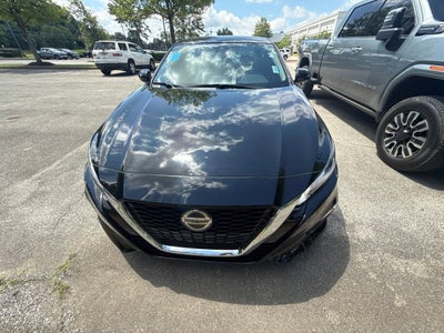 2021 Nissan Altima SR FWD