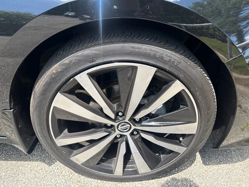 2021 Nissan Altima SR FWD