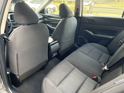 2023 Nissan Altima SV FWD